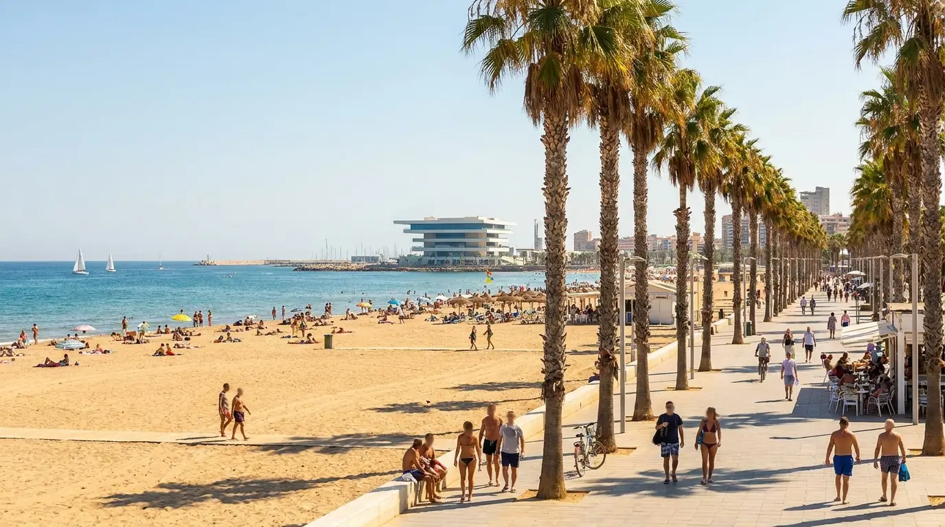 Plage urbaine de sable dore a Valence en Espagne